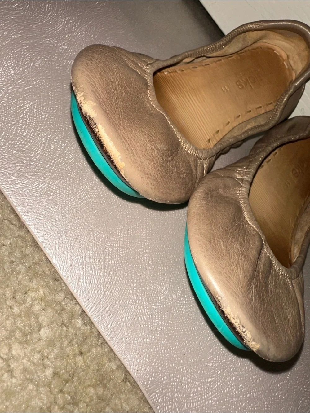 Tieks Metallic tan Gold Folding Ballet Flats 11 balletcore office